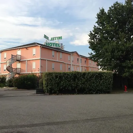 Hotell Lidotel 2*