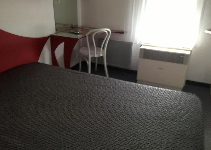 Lidotel ラモンヴィル・サン・タニュ