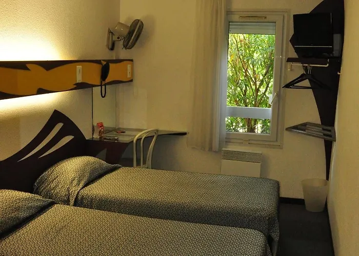 Lidotel ホテル ラモンヴィル・サン・タニュ